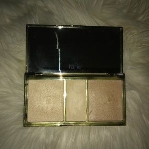 Tarte skin twinkle highlighting pallette
